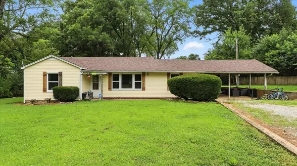 West Plains, MO 65775,1568 State Rte Bb