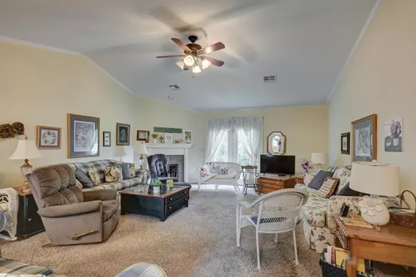 Neosho, MO 64850,1816 Verdant Avenue