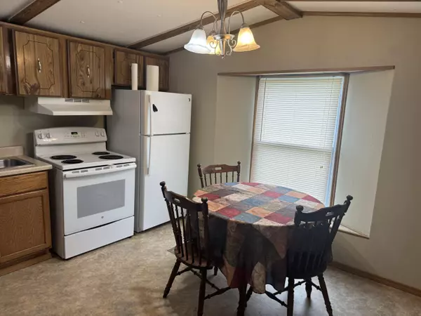 Morrisville, MO 65710,1138 W Elm Street