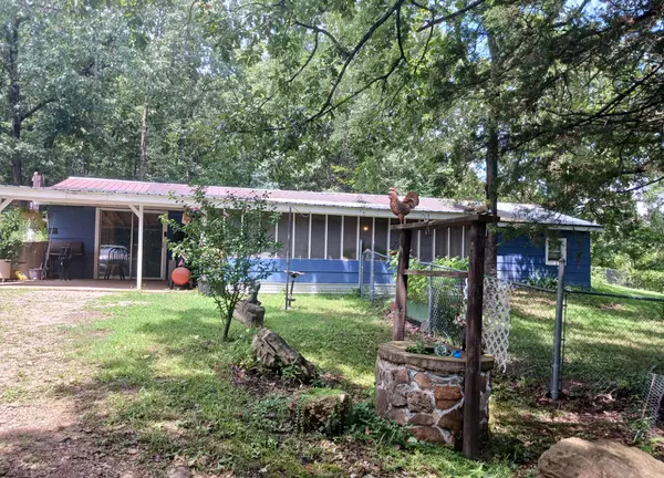 334 County Road 867, Isabella, MO 65676