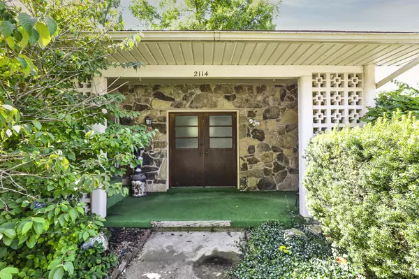 Springfield, MO 65802,2114 E Walnut Street