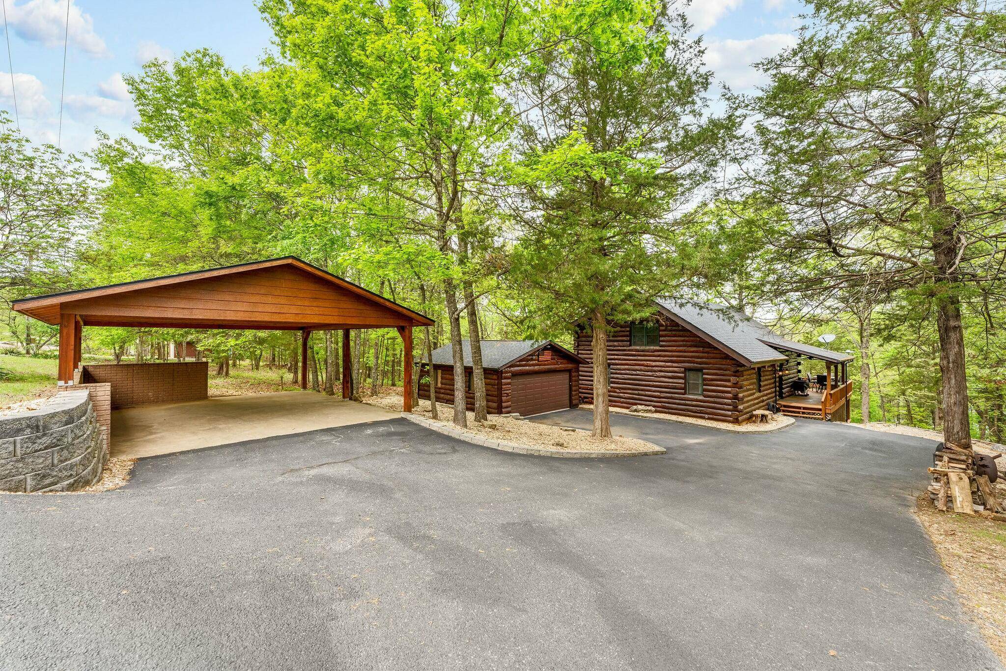 646 Crystal Beach Circle, Shell Knob, MO 65747
