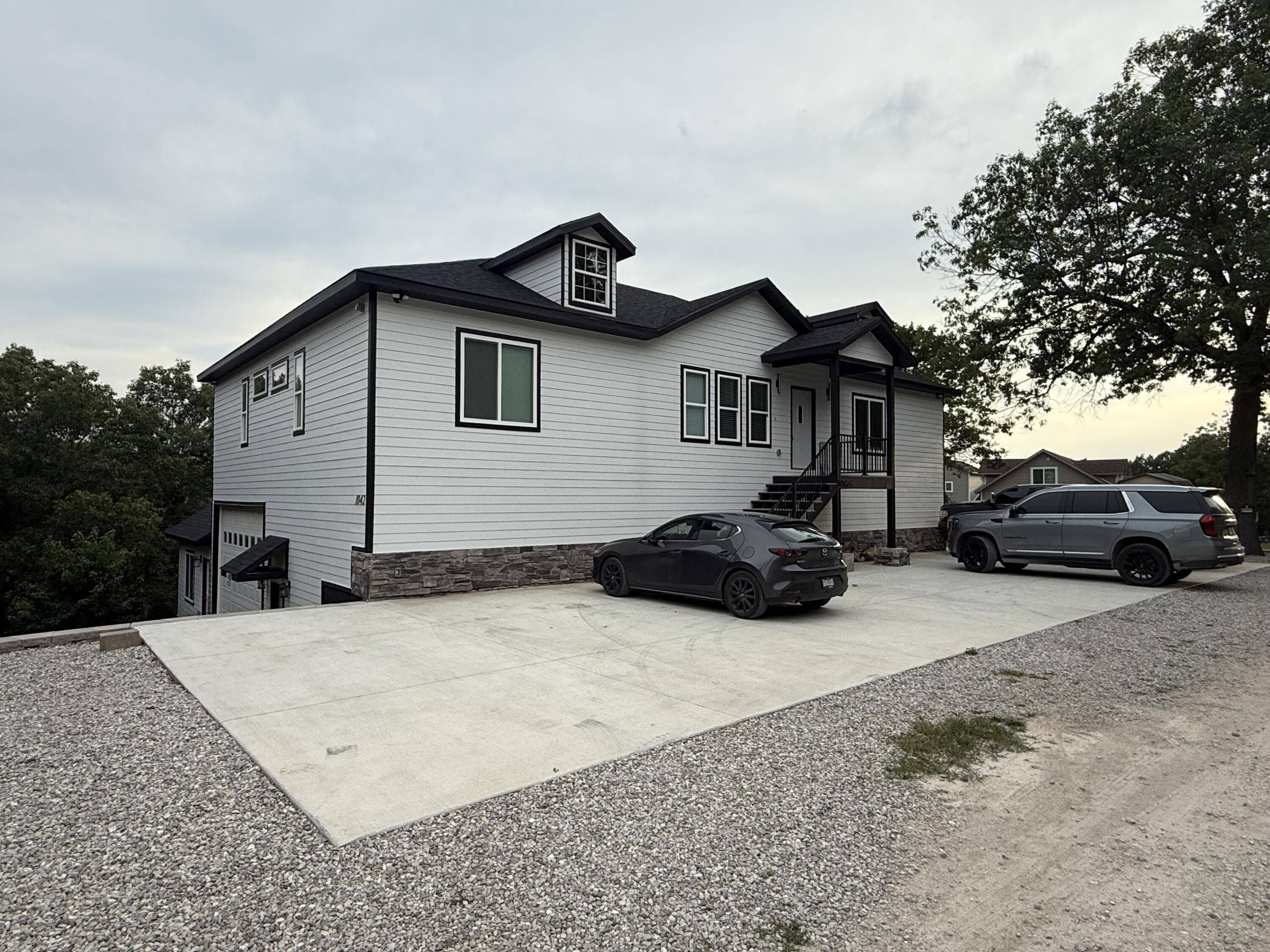 1042 Stoneridge Center Road, Branson West, MO 65737