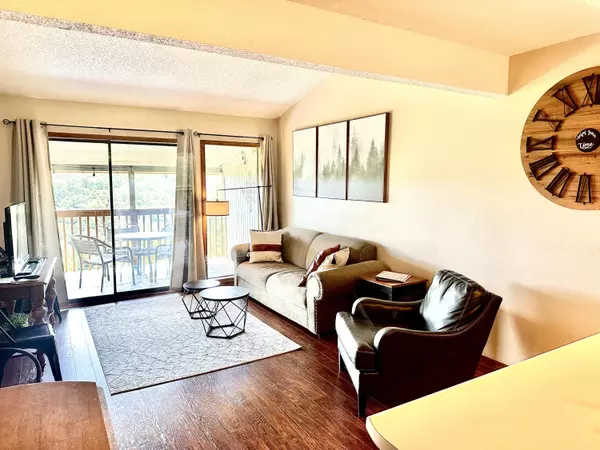 Branson West, MO 65737,388 Notch Lane #11