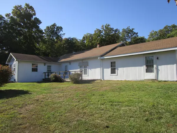 Mountain View, MO 65548,2719 Private Road 2787