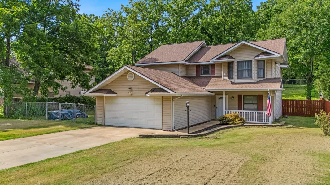 1903 Catalina Drive, West Plains, MO 65775