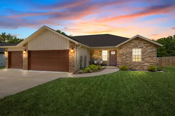 Willard, MO 65781,435 E Logan Street