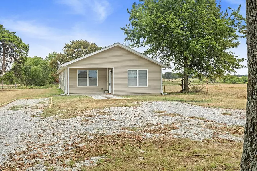 21483 Antelope Road, Seneca, MO 64865