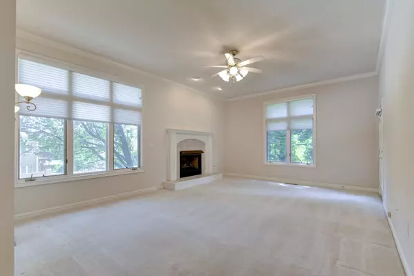 Springfield, MO 65804,3141 E Mimosa Street #K