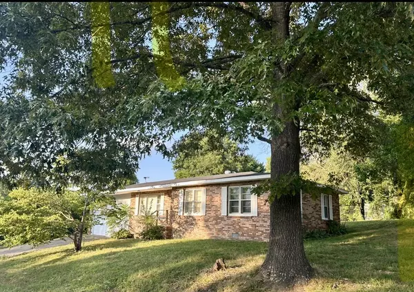 250 S 12th Street, Mammoth Spring, AR 72554