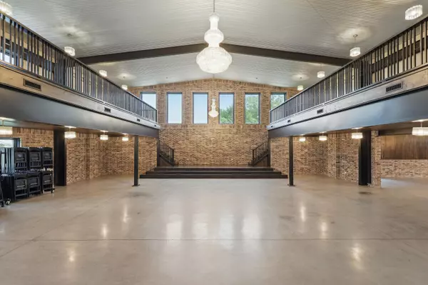 Joplin, MO 64801,4975 E Zora Street