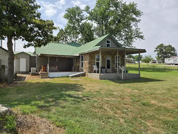 Aurora, MO 65605,22965 Lawrence 1210