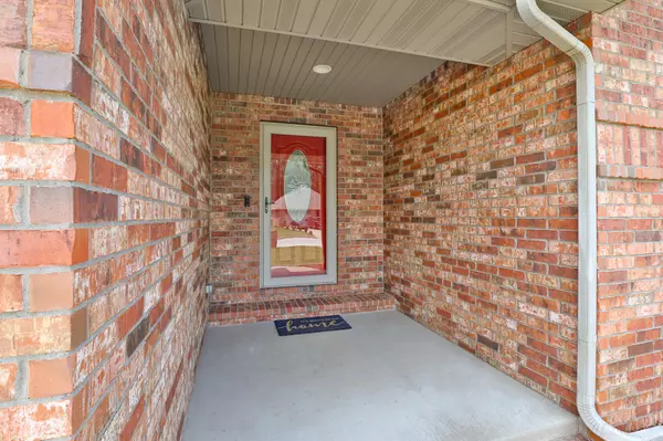 Bolivar, MO 65613,1305 S Mission Avenue