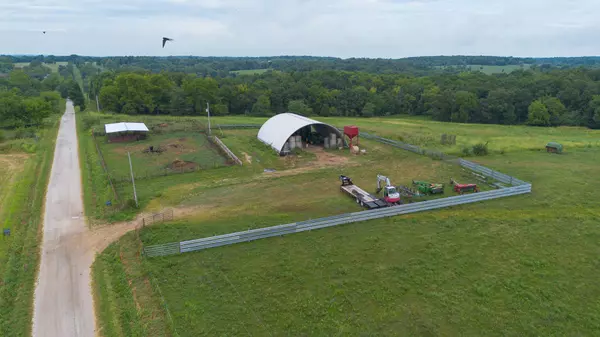 000 Rice School Road, Louisburg, MO 65685