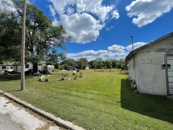 Aurora, MO 65605,238 Delta Street