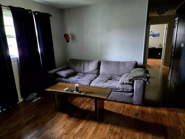 Springfield, MO 65807,2811 W Seminole Street