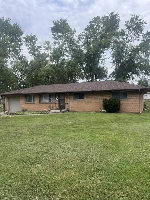 Aurora, MO 65605,1310 S Madison Avenue