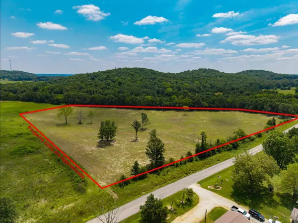000 State Highway K, Macomb, MO 65702