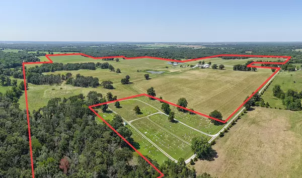 15703 S 2850 Road, El Dorado Springs, MO 64744