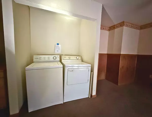 Cherokee Village, AR 72529,127 Algonquin Circle