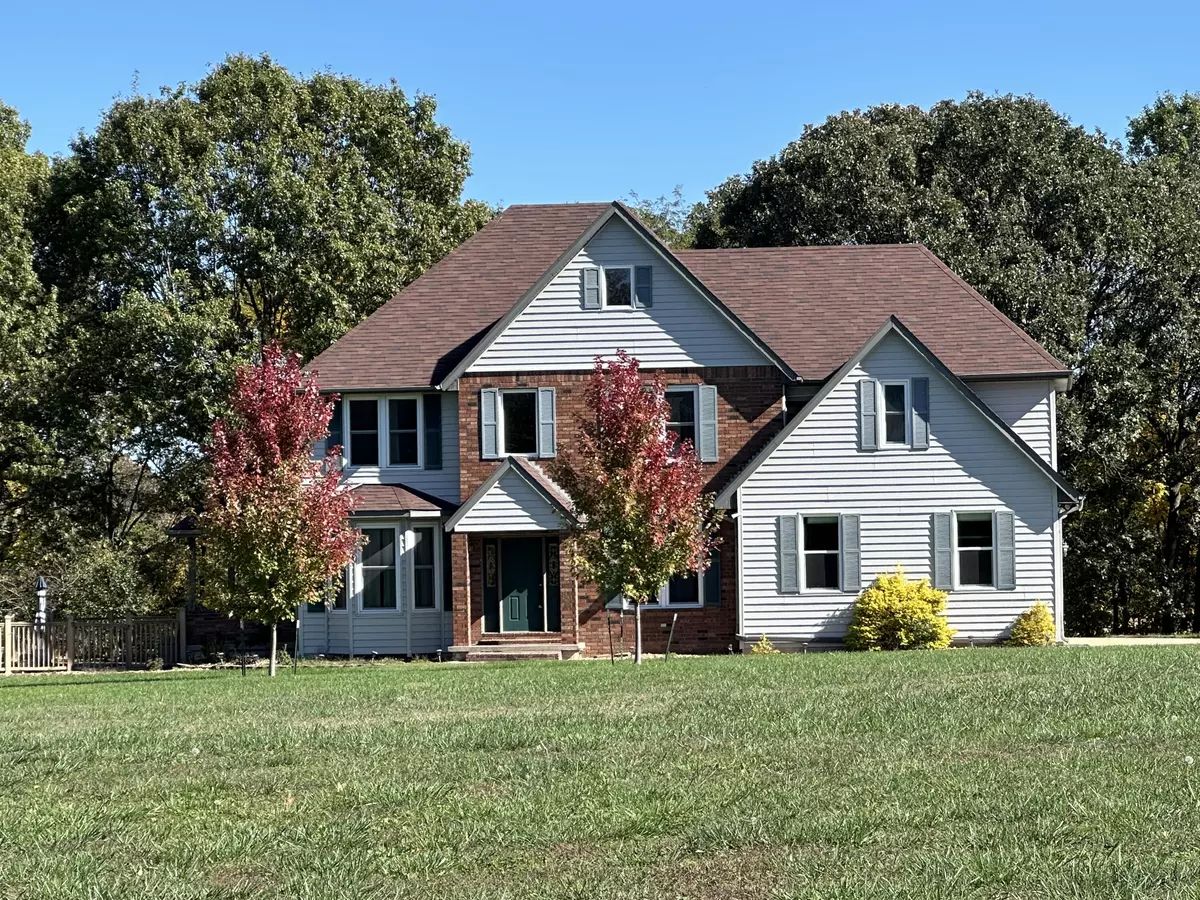 Monett, MO 65708,8268 Lawrence 2194