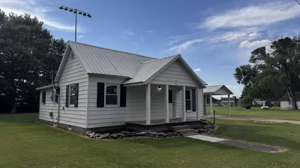 Miller, MO 65707,713 N Washam Street