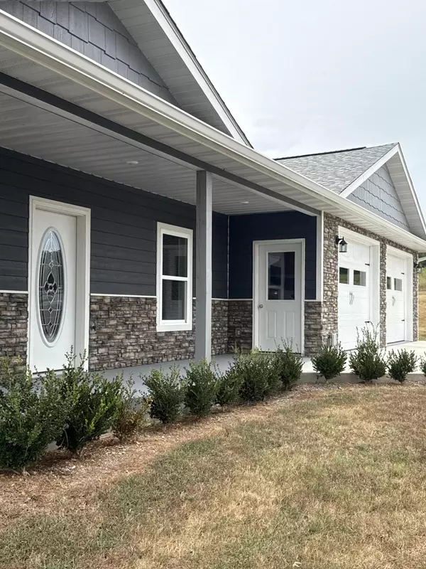 Mammoth Spring, AR 72554,631 Spring Valley Drive