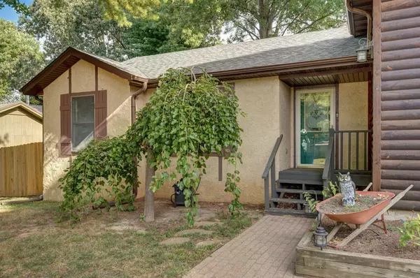 Ozark, MO 65721,907 Amy Lane