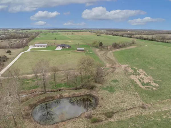 Aurora, MO 65605,21640 Lawrence 2192