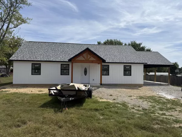 West Plains, MO 65775,1938 Debra Drive