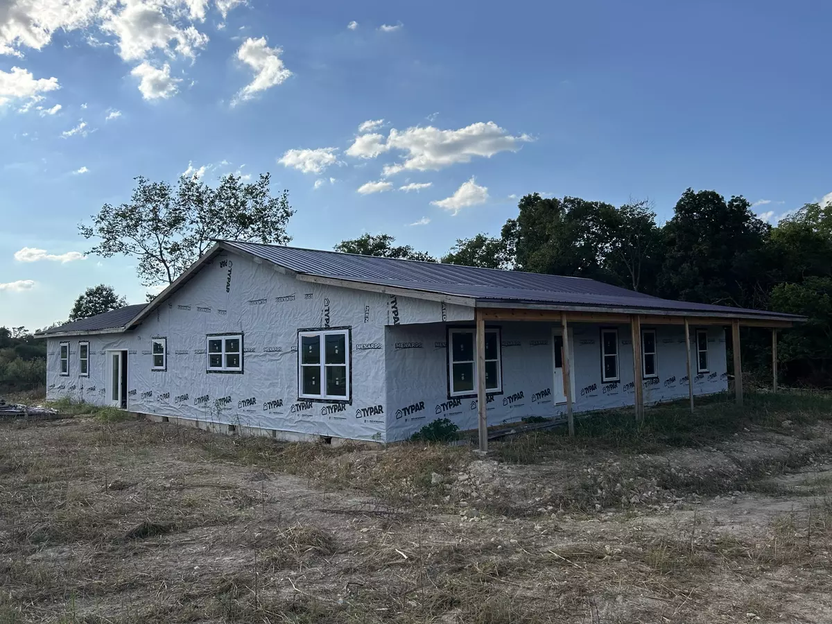 Exeter, MO 65647,6729 State Highway 76