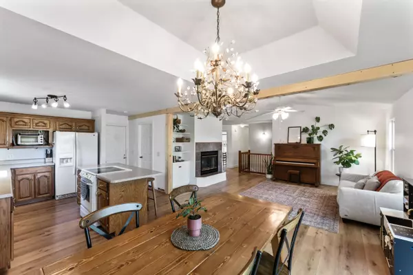 Walnut Shade, MO 65771,528 Briggs Road