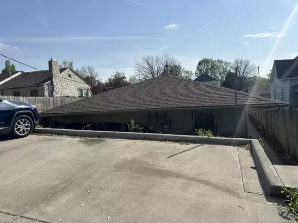 Monett, MO 65708,306 8th Street #A, B & C