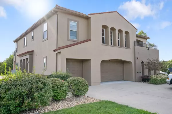 Hollister, MO 65672,140 S Tuscany Drive #A