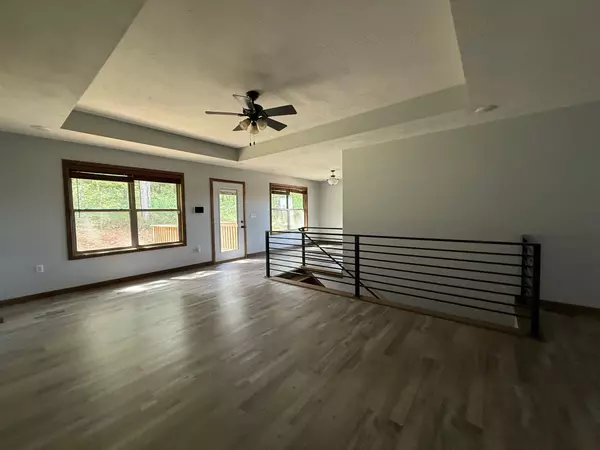 Cabool, MO 65689,207 Juniper Avenue