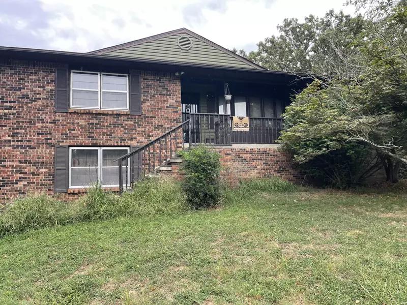 11720 Holly Road, Neosho, MO 64850