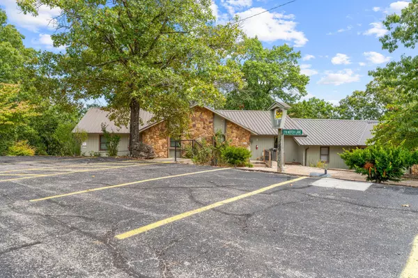 Branson West, MO 65737,276 Notch Lane #2