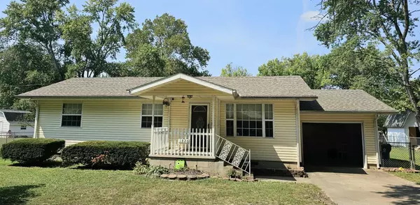 Seneca, MO 64865,1826 Sherry Avenue