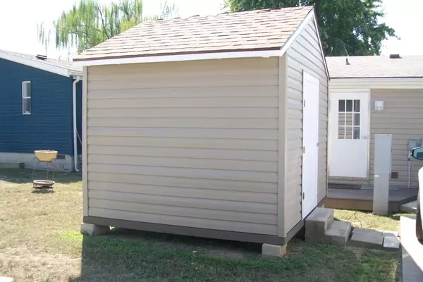 Hollister, MO 65672,120 Matthew Lane Lane