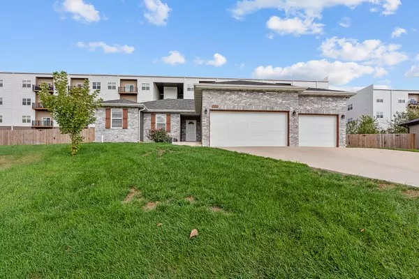 Ozark, MO 65721,2122 N 21st Street