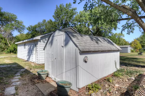 Jasper, MO 64755,221 E Morrison Avenue