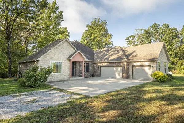 127 Finbrooke Road, Rogersville, MO 65742