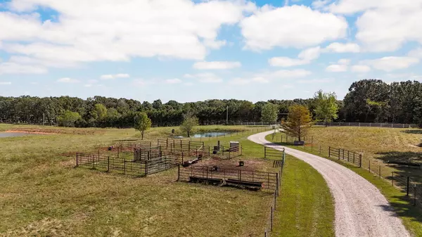 Fordland, MO 65652,703 Mockingbird Road