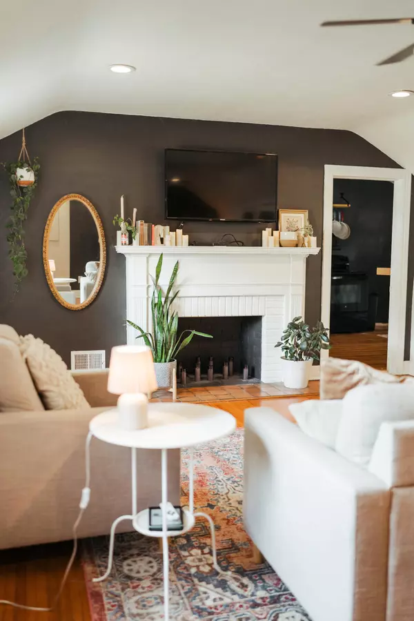 Springfield, MO 65807,2064 S Holland Avenue