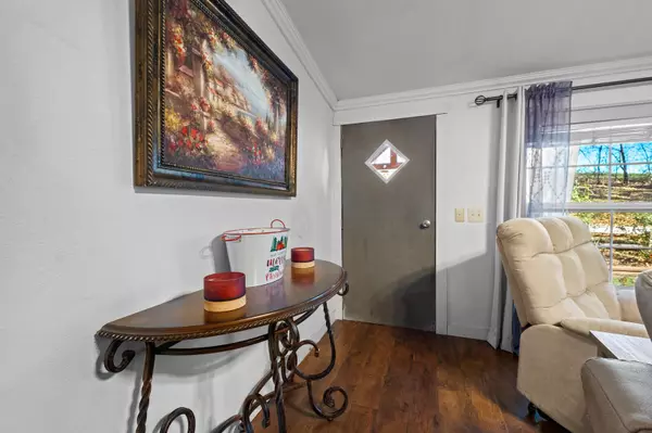 Goodman, MO 64843,138 Hall Lane