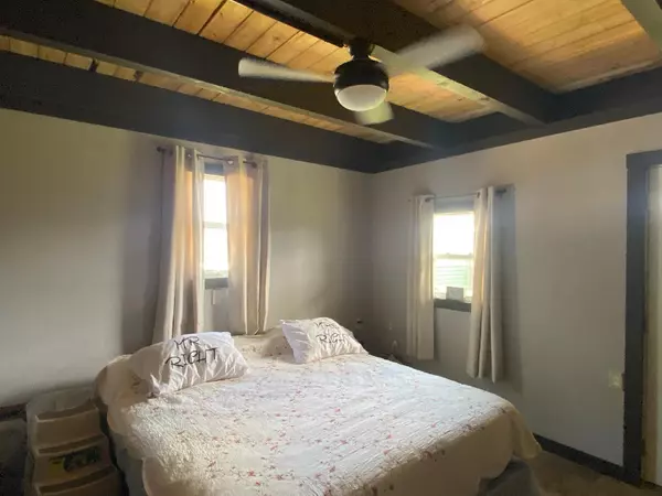 Willow Springs, MO 65793,3702 County Road 4910