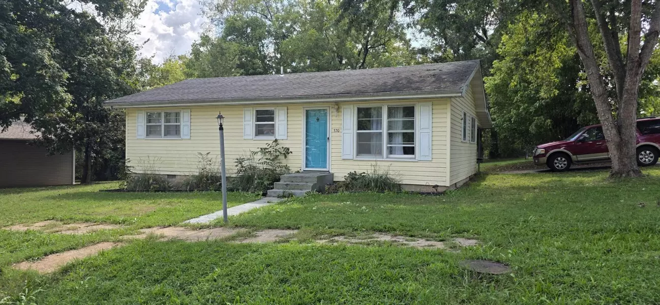 370 Bethel Avenue, Mammoth Spring, AR 72554