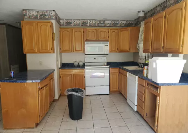 Miller, MO 65707,110 N Hunter Street