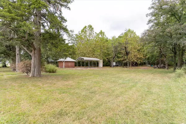 Arcola, MO 65603,11 W Dade 22