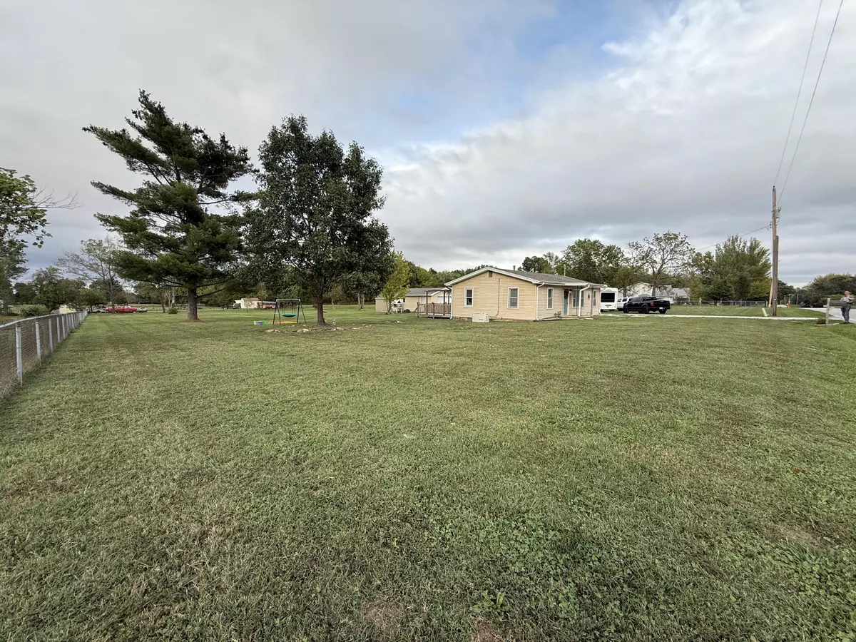 Springfield, MO 65802,7593 W Farm Road 124